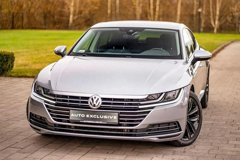Używany VW Arteon 190 KM (139 kW) 2020 Srebrny Sedan/Limuzyna