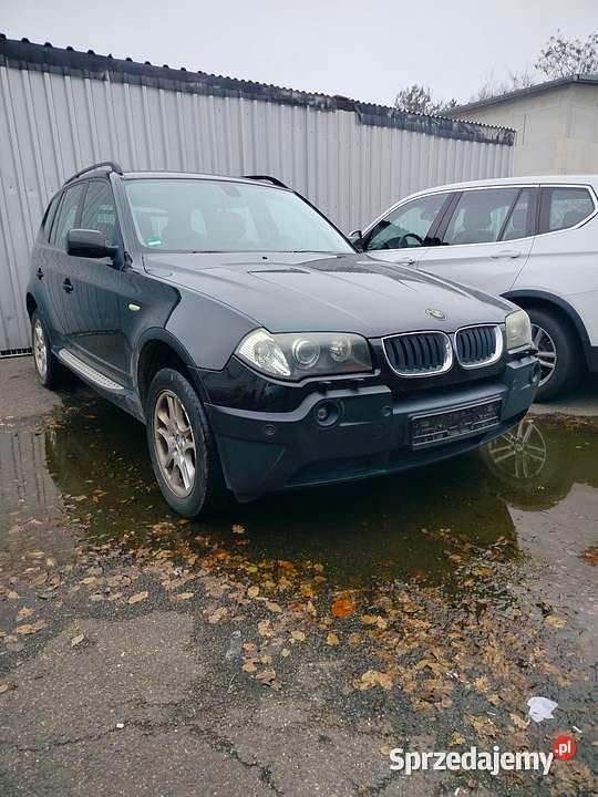 Czarny Używany 2006 BMW X3 SUV | 19 900 zł (Dobra cena) - Obraz 1/4
