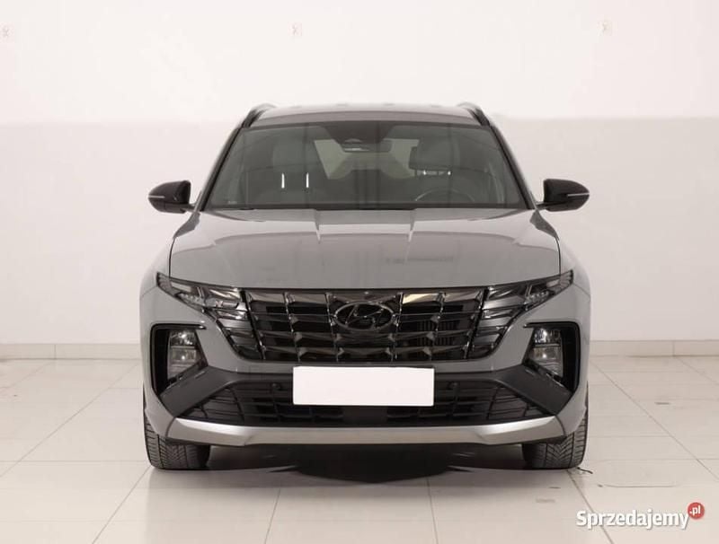 Szary Używany 2023 Hyundai Tucson SUV | 119 999 zł (Drogi) - Obraz 1/4