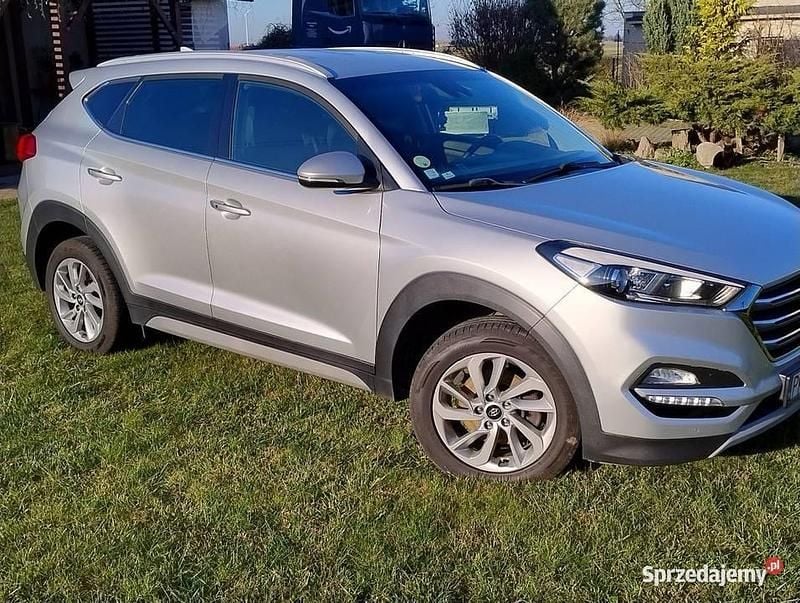 Używany Hyundai Tucson 2018 Srebrny SUV