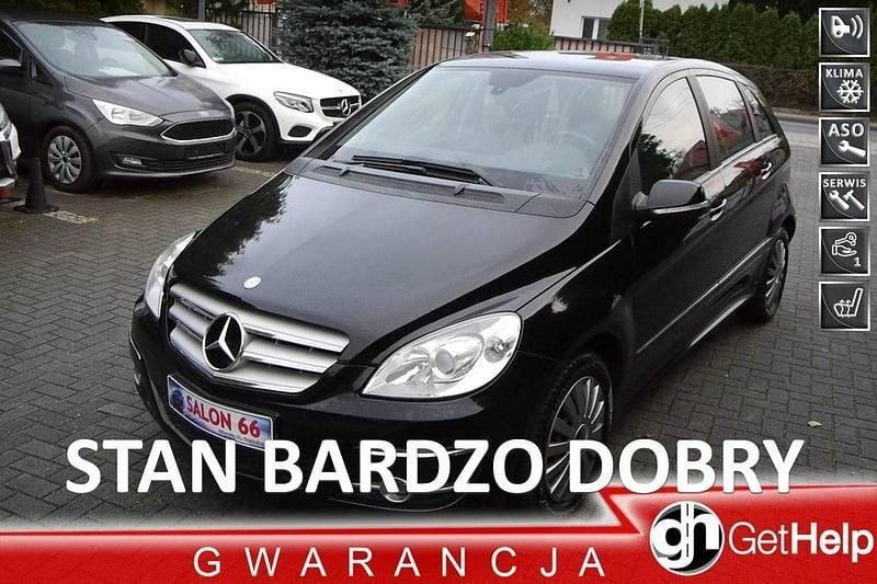 Czarny (metalik) Używany 2009 Mercedes B180 Minivan | 19 700 zł (Uczciwa cena) - Obraz 1/4