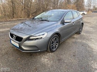 Szary Używany 2018 Volvo V40 Kombi | 49 900 zł (Uczciwa cena) - Obraz 1/4