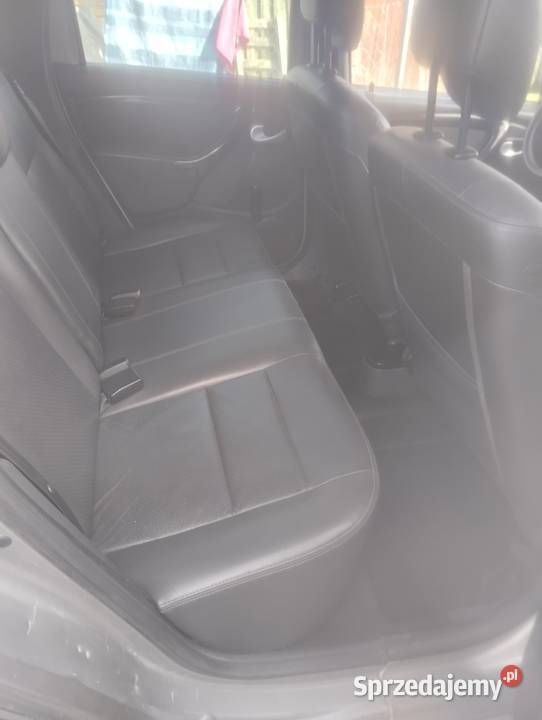 Używany Dacia Duster 105 KM (77 kW) 2011 SUV