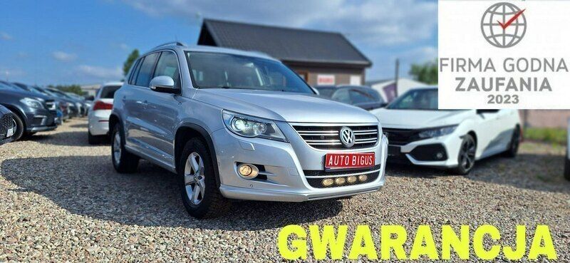Srebrny Używany 2009 VW Tiguan R-line SUV | 35 900 zł (Dobra cena) - Obraz 1/4