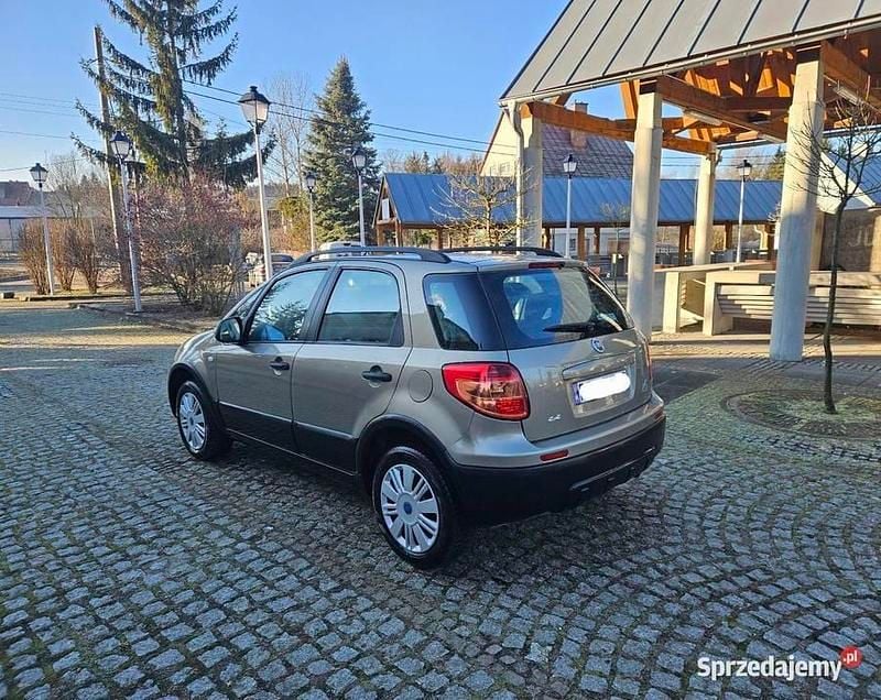 Używany Fiat Sedici 120 KM (88 kW) 2008 SUV