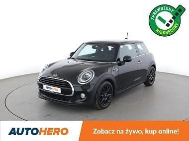 Czarny Używany 2019 Mini Cooper Hatchback | 59 500 zł (Uczciwa cena) - Obraz 1/3