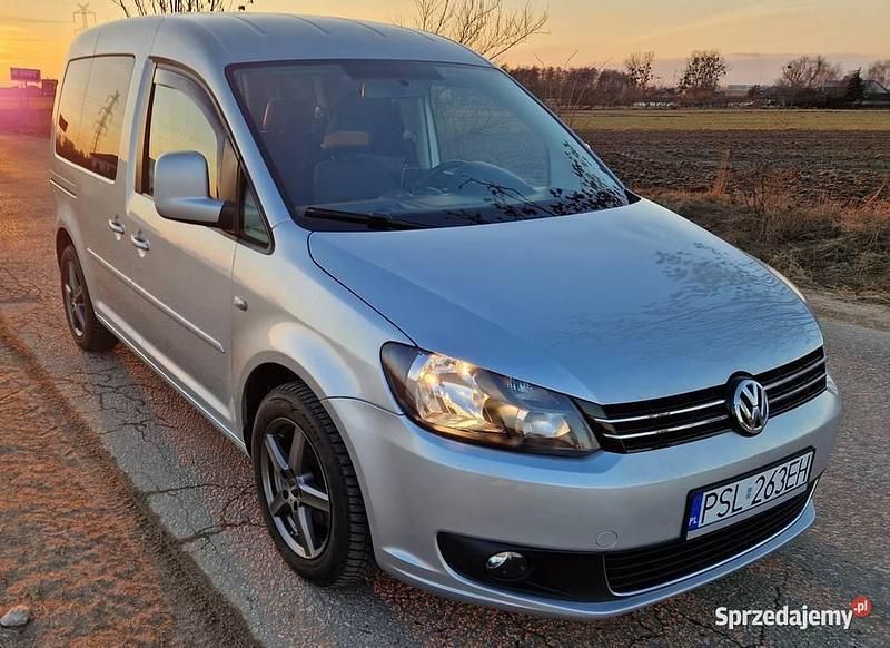Używany VW Caddy 2014 Srebrny Minivan