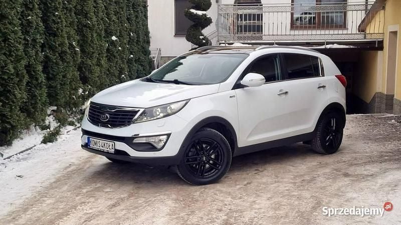 Używany Kia Sportage 184 KM (135 kW) 2013 Biały (metalik) SUV