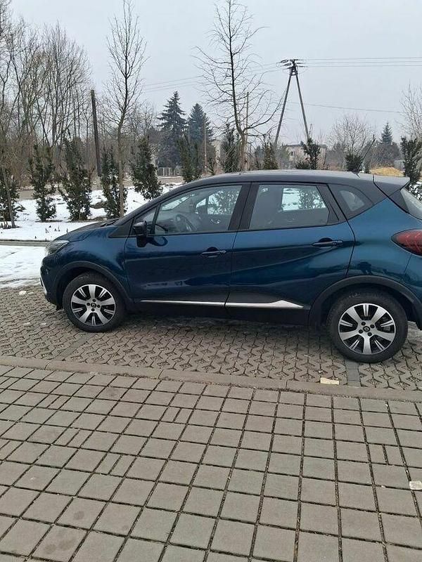 Zielony Używany 2018 Renault Captur SUV | 42 000 zł (Dobra cena) - Obraz 1/4