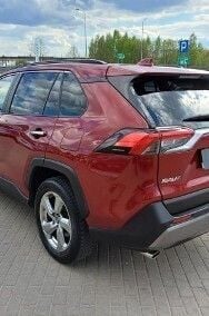 Używany Toyota RAV4 Hybrid Executive 218 KM (160 kW) 2018 Czerwony SUV