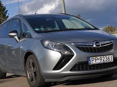 Inny kolor Używany 2012 Opel Zafira Minivan | 26 999 zł (Uczciwa cena) - Obraz 1/4