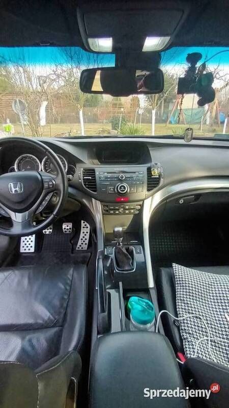 Używany Honda Accord 2012 Grafitowy Kombi