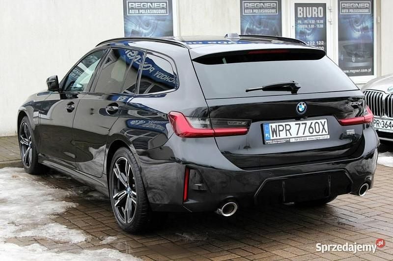 Używany BMW 330e M Sport 292 KM (214 kW) 2022 Czarny Kombi