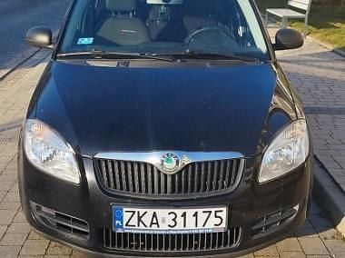 Czarny Używany 2009 Skoda Fabia Hatchback | 8000 zł (Uczciwa cena) - Obraz 1/4