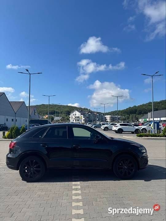 Czarny Używany 2013 Audi Q3 S-Line SUV | 51 900 zł (Uczciwa cena) - Obraz 1/4