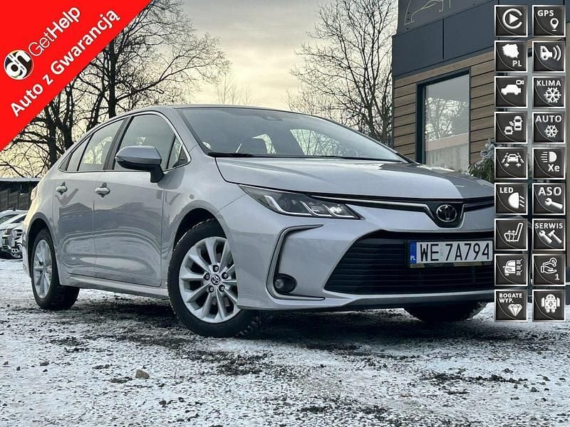 Srebrny Używany 2022 Toyota Corolla Sedan/Limuzyna | 59 900 zł (Dobra cena) - Obraz 1/4