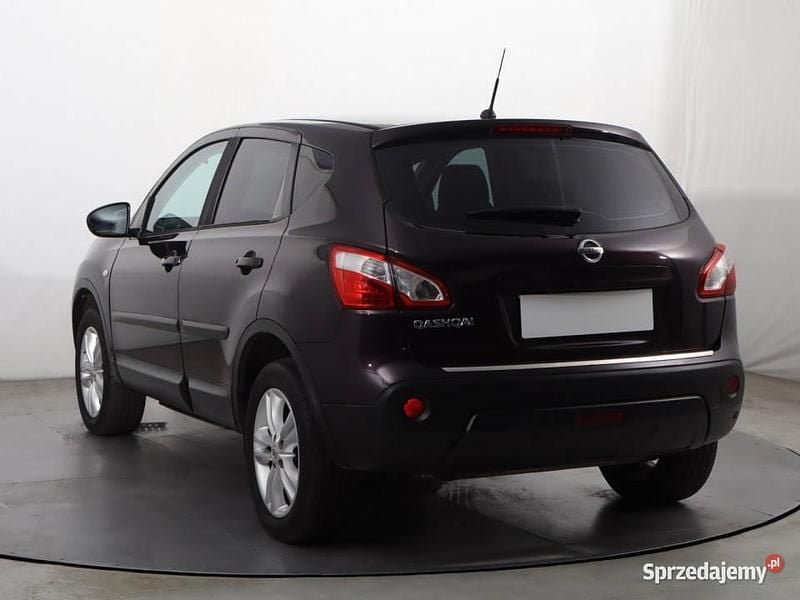 Używany Nissan Qashqai 2010 Fioletowy SUV