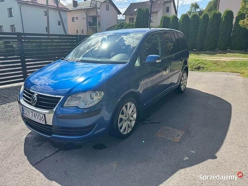 Używany 2007 VW Touran Minivan | 7000 zł (Uczciwa cena) - Obraz 1/4