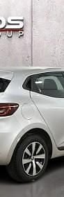 Używany Renault Clio V 90 KM (66 kW) 2022 Srebrny (metalik) Hatchback