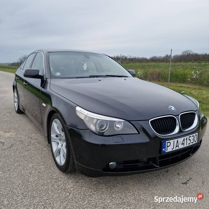 Czarny Używany 2003 BMW 530 Sedan/Limuzyna | 29 999 zł (Uczciwa cena) - Obraz 1/4