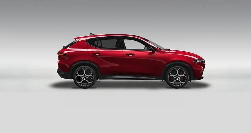 Nowe Alfa Romeo Sprint Sprint 160 KM (117 kW) 2025 Lakier pastelowy czerwony  alfa red Coupe