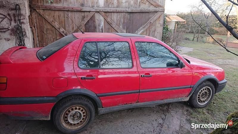 Używany 1993 VW Vento Sedan/Limuzyna | 1100 zł - Obraz 1/4