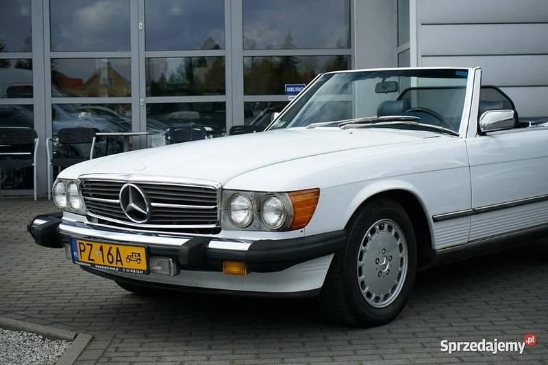 Biały Używany 1986 Mercedes S560 Sedan/Limuzyna | 105 000 zł - Obraz 1/4