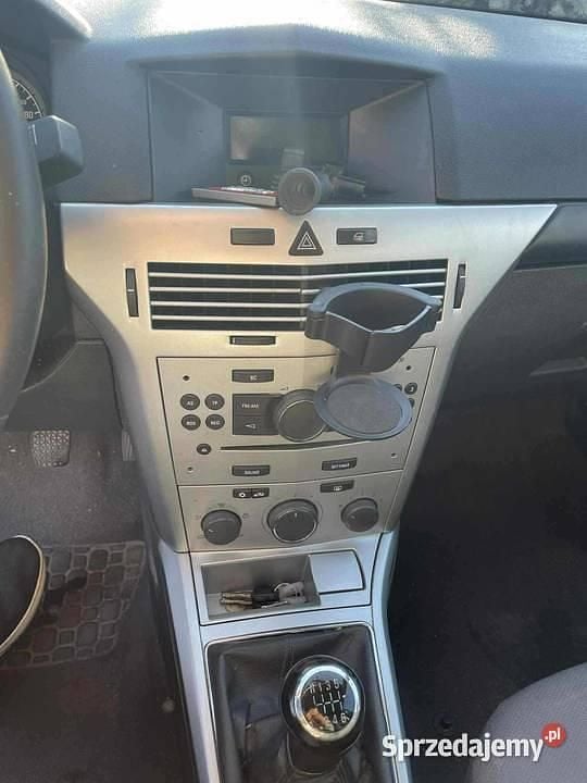 Używany Opel Astra 2010