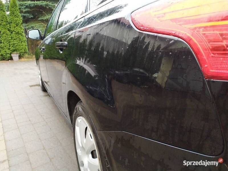 Czarny Używany 2014 Ford Focus Kombi | 8300 zł - Obraz 1/4
