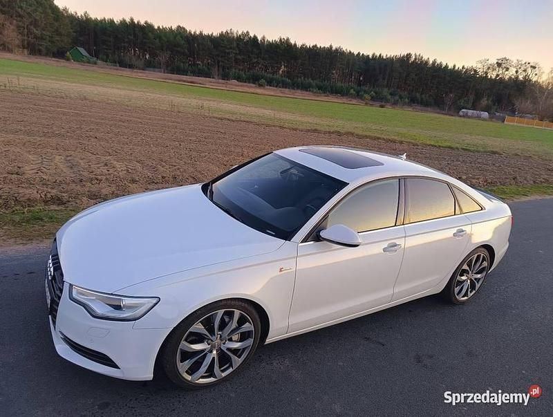 Używany Audi A6 Comfort 2014 Biały Sedan/Limuzyna