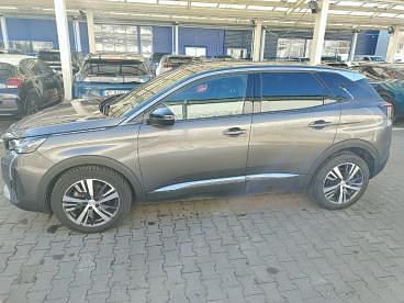 Używany Peugeot 3008 Allure 130 KM (95 kW) 2023 Szary SUV
