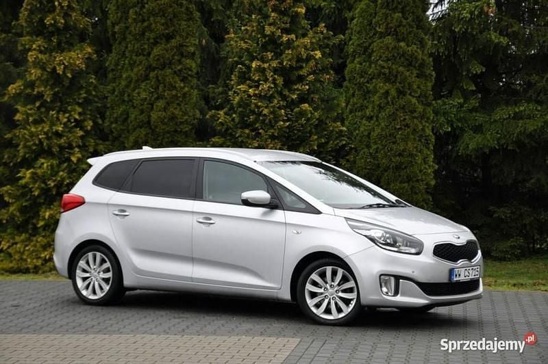 Używany Kia Carens 141 KM (103 kW) 2016 Szary Minivan