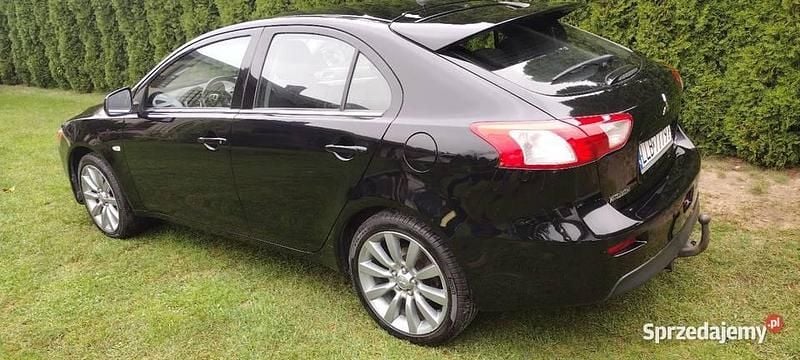 Czarny Używany 2009 Mitsubishi Lancer Hatchback | 19 900 zł (Uczciwa cena) - Obraz 1/3