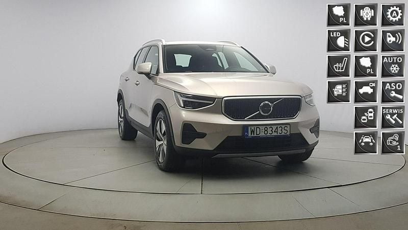 Niebieski Używany 2022 Volvo XC40 Core SUV | 114 850 zł (Uczciwa cena) - Obraz 1/4