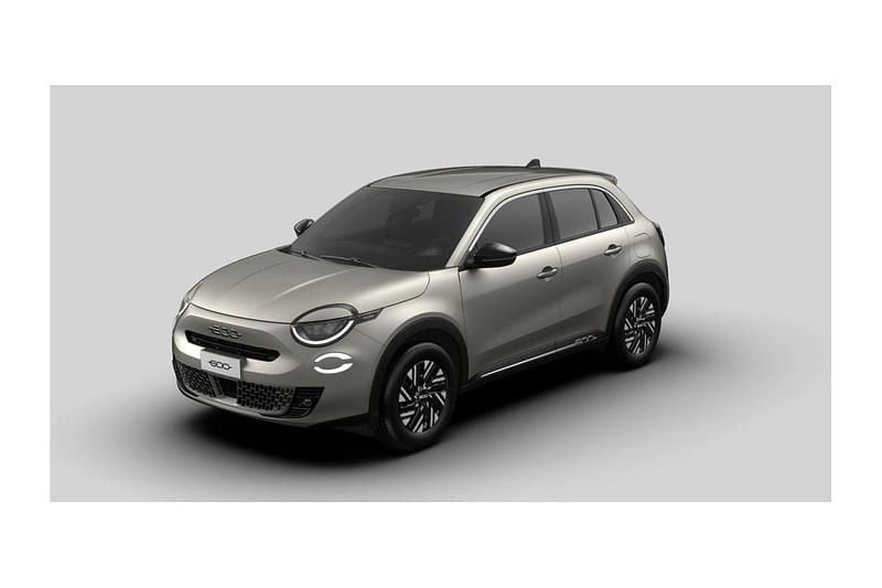 Nowe Fiat 600 Pop 110 KM (80 kW) 2025 Lakier metalizowany kremowy cappucino SUV