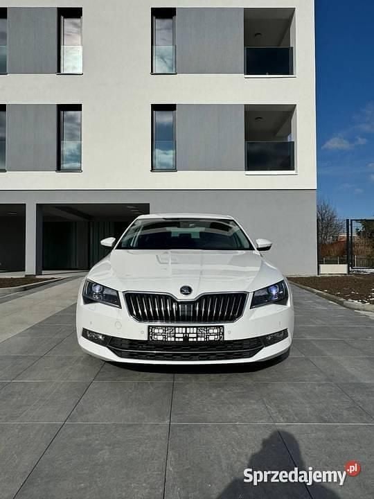 Używany 2019 Skoda Superb | 55 000 zł (Super Cena) - Obraz 1/4