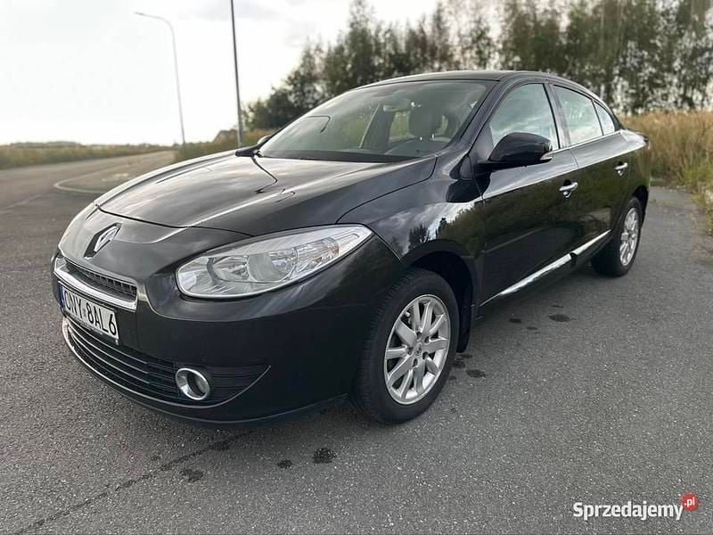 Czarny Używany 2010 Renault Fluence Sedan/Limuzyna | 11 500 zł (Dobra cena) - Obraz 1/4