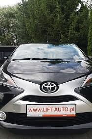 Używany Toyota Aygo 70 KM (51 kW) 2014 Szary Hatchback