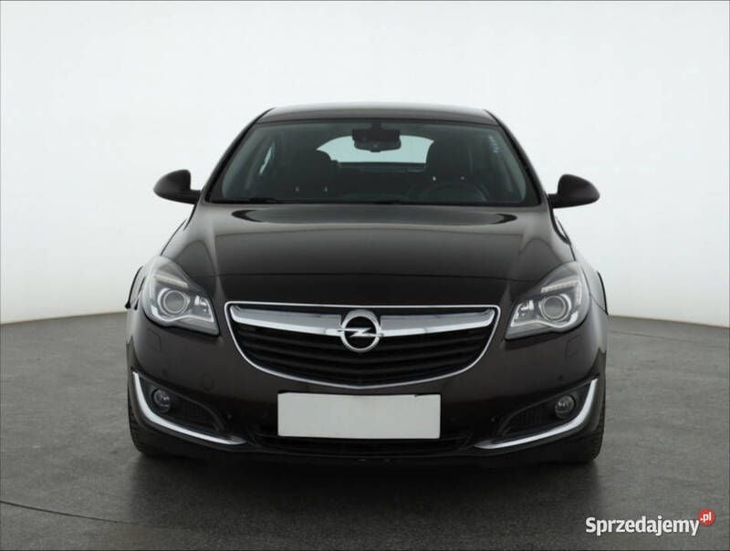 Brązowy Używany 2015 Opel Insignia Hatchback | 41 999 zł (Uczciwa cena) - Obraz 1/4