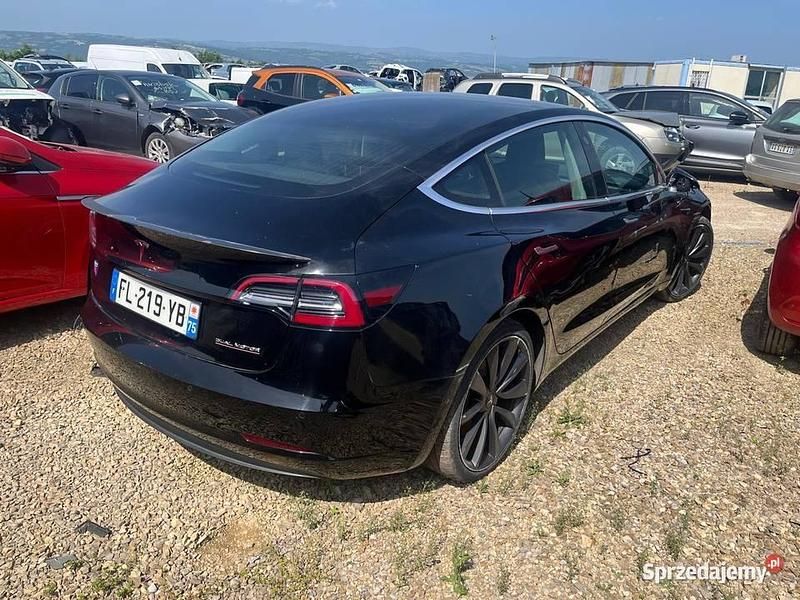 Używany Tesla Model 3 Performance 461 kW (627 KM) 2019 Czarny Sedan/Limuzyna