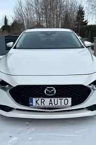 Używany Mazda 3 122 KM (89 kW) 2019 Biały Sedan/Limuzyna