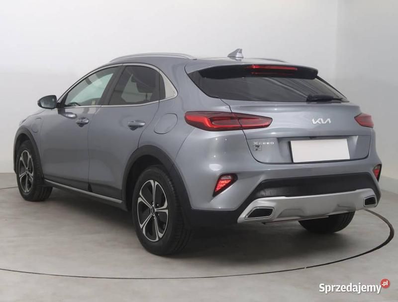 Używany Kia XCeed 141 KM (103 kW) 2022 Szary SUV