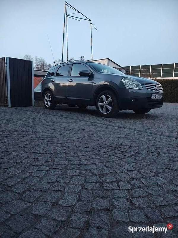 Używany Nissan Qashqai +2 150 KM (110 kW) 2009 Szary SUV