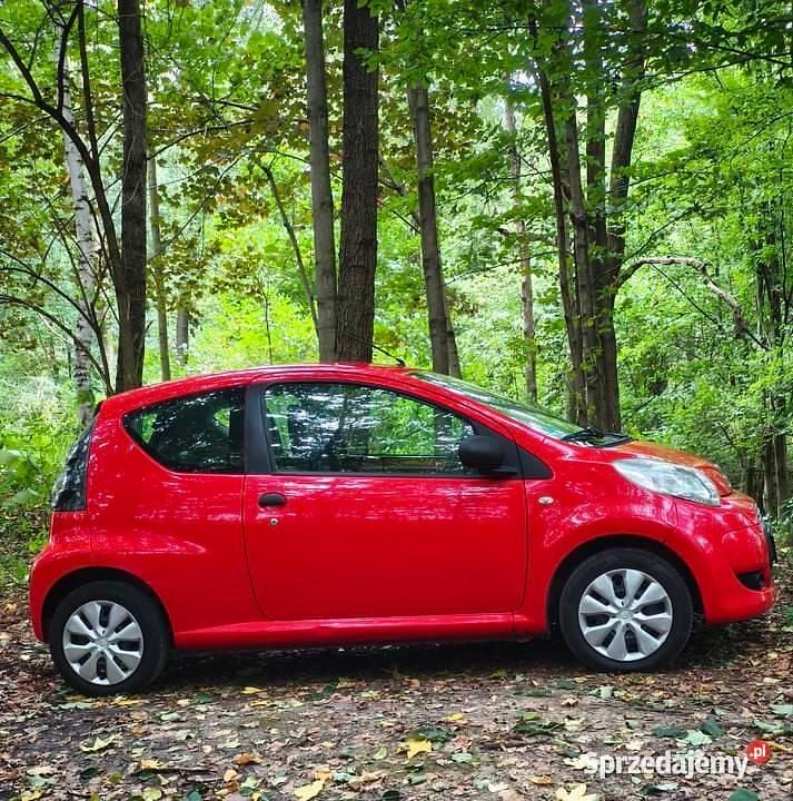 Używany Citroën C1 68 KM (50 kW) 2009 Czerwony Hatchback