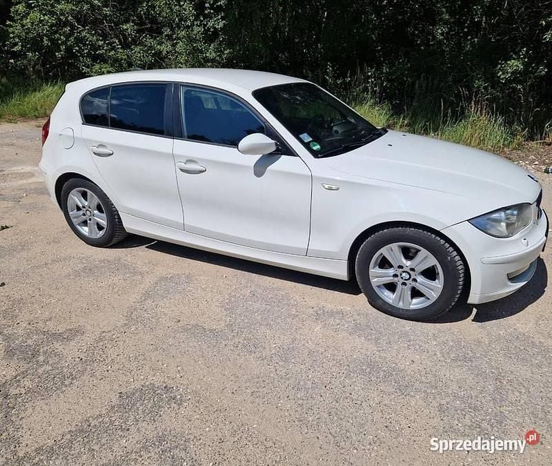 Używany 2007 BMW 118 Hatchback | 15 900 zł (Uczciwa cena) - Obraz 1/4