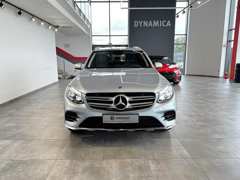 Niebieski Używany 2017 Mercedes GLC220 SUV | 98 900 zł - Obraz 1/2