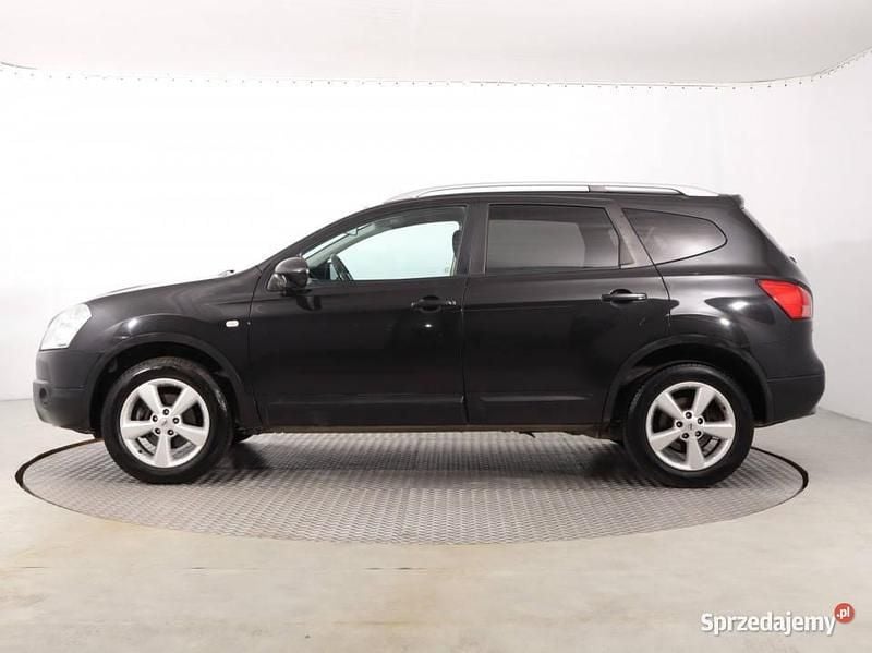 Używany Nissan Qashqai +2 114 KM (83 kW) 2009 Czarny SUV