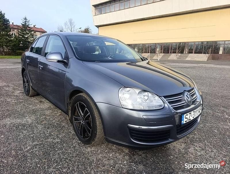 Szary Używany 2006 VW Jetta Sedan/Limuzyna | 6900 zł (Super Cena) - Obraz 1/4