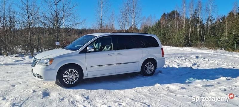 Używany Chrysler Town & Country 2015 Minivan
