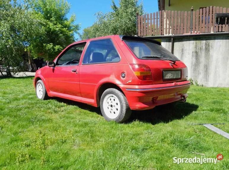 Używany 1991 Ford Fiesta Hatchback | 6666 zł - Obraz 1/4